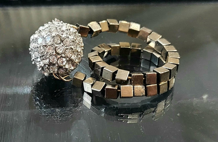 Hematite cube ring with big round bead