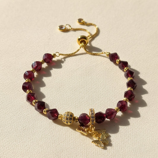 Garnet Flutter handmade bracelet with natural garnet and gold-plated butterfly charms